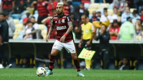 Arturo Vidal parece cerca de Boca y lejos de Colo Colo.
