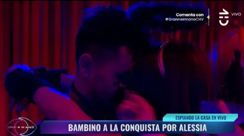 Así fue el primer beso entre Alessia y Bambino en Gran Hermano
