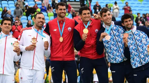 En los Panamericanos de Lima 2019, los primos Grimalt hicieron historia tras ganar la primera medalla de Chile en el voleibol playa de unos Juegos Panamericanos.

