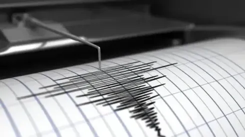 ¿De cuántos grados fue el temblor que se sintió en Santiago hoy?
