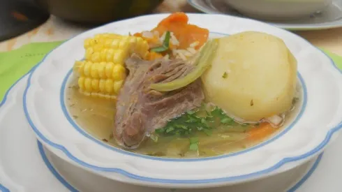 Receta de cazuela de vacuno para el almuerzo
