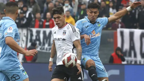 Carlos Palacios salió cojo tras el duelo ante O'Higgins
