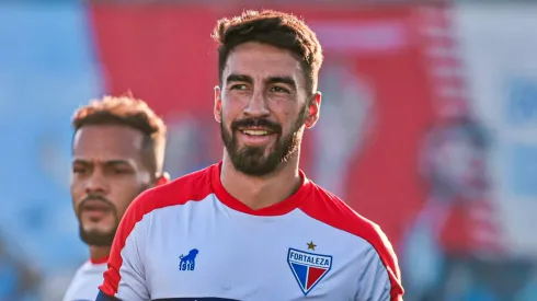 Lucero quedó suspendido cuatro meses sin jugar.
