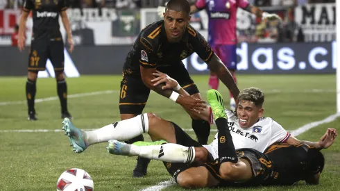 Dylan Glaby jugando ante Colo Colo en la primera rueda.
