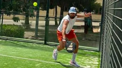 Ben Brereton Díaz disfruta de su nueva vida en España entre su familia y el padel.
