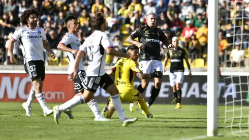 Pillo Vera y Gualberto Jara tras el empate de Colo Colo.
