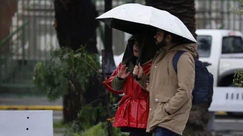 ¿Llueve en Santiago?
