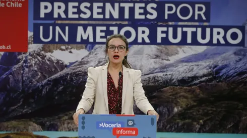La ministra vocera de gobierno, Camila Vallejo, realiza un punto de prensa en La Moneda.
