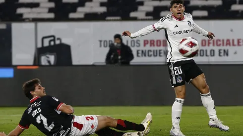 Colo Colo se complica con la renovación de Alexander Oroz