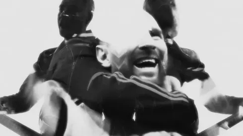 Bajista de Attaque 77 estrena canción para Lionel Messi.
