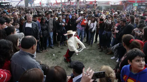 ¿Cuáles son los requisitos para recibir el Aguinaldo de Fiestas Patrias?
