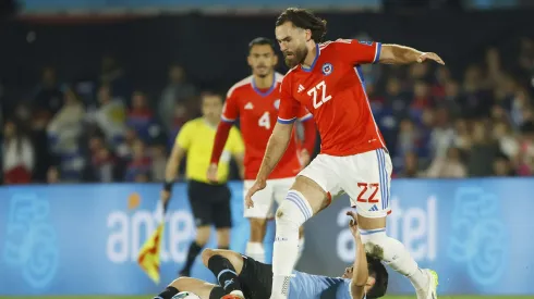 Ben Brereton mostró ganas, pero poco fútbol en el duelo ante Uruguay.
