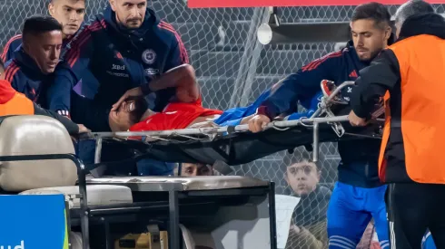 Arturo Vidal se fue lesionado y llorando tras aguantar por media hora.
