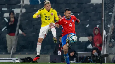 Quintero durísimo por la cancha del Monumental.
