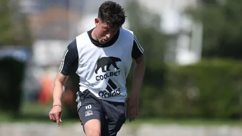 Pablo Parra reaparece en Colo Colo.
