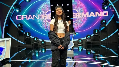 Vivi de Gran Hermano sigue firme en su carrera como comentarista de partidos 
