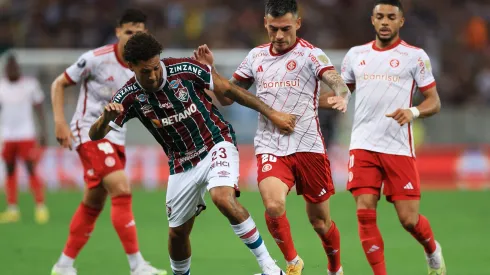 Charles Aránguiz fue titular en el empate del Inter de Porto Alegre con Fluminense.
