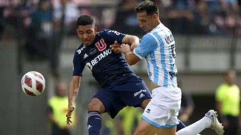 El atacante azul está borrado de las citaciones.

