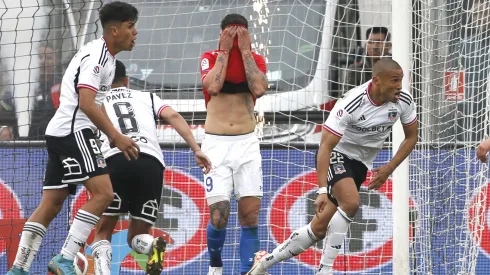 Triunfo de Colo Colo ante la Católica.
