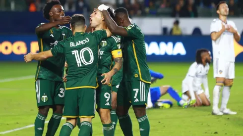 Felipe Mora fue figura en Portland Timbers ante Los Angeles Galaxy en MLS.
