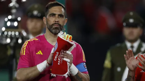 Claudio Bravo no es considerado en la Roja.
