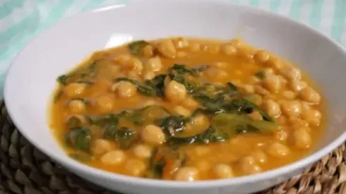 Receta de garbanzos paso a paso.
