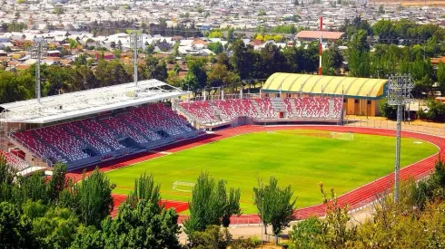 El estadio La Granja estará vacío para recibir al líder del torneo.
