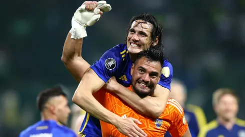 Sergio Romero y Edinson Cavani, las figuras de Boca Juniors.
