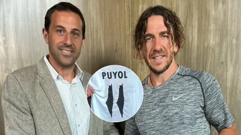 Puyol posó feliz con la camiseta del Tino
