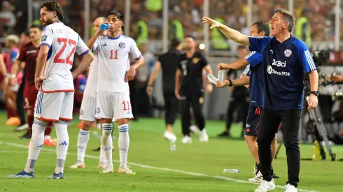 La Roja sufre su peor derrota histórica ante Venezuela con Berizzo al mando.
