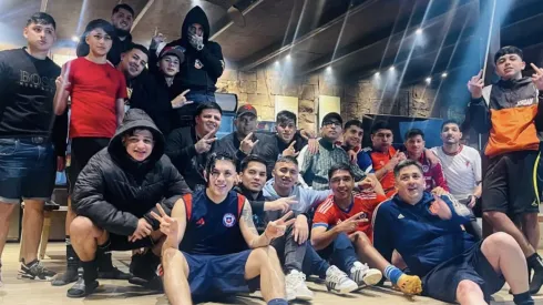 La foto tras el encuentro deportivo amistoso.
