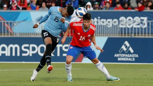 Felipe Loyola sufrió fuerte choque en triunfo ante Uruguay. 
