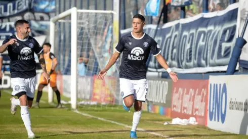 Alex Arce, desde la B argentina para enfrentar a La Roja.
