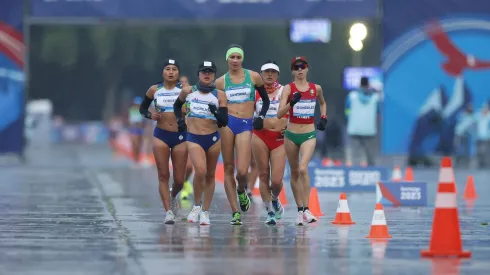 El grave bochorno en la marcha femenina que ensucia a Santiago 2023