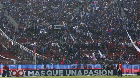 La hinchada de la U en el Estadio Nacional, recinto para el que los azules esperan tener prioridad el 2024
