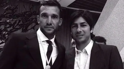 Foto con un crack: Pajarito y Shevchenko.
