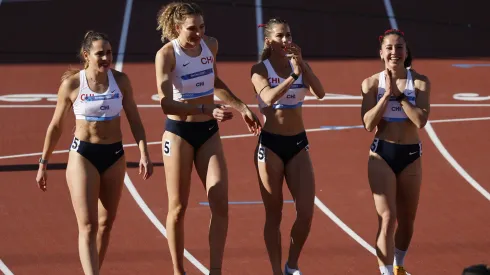 La posta 4&#215;100 femenina promete más alegrías tras conseguir la plata en Santiago 2023.
