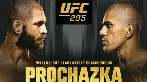 Jiří Procházka y Alex Pereira se miden en la estelar de UFC 295.
