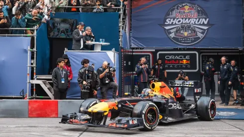 Patrick Friesacher fue el encargado de manejar el RB7 de Red Bull Racing.
