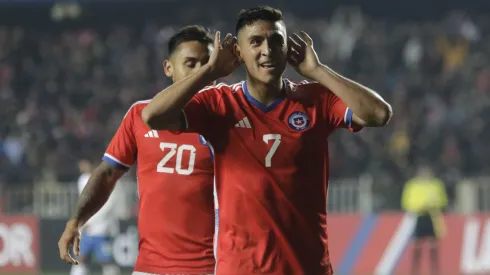 Marcelino Núñez busca callar críticas luego de su expulsión.
