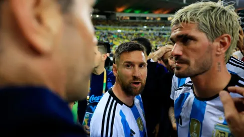 Lionel Messi sacó la voz tras el triunfo de Argentina a Brasil, marcado por la violencia contra los hinchas trasandinos en el Maracaná.
