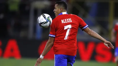 Alexis ahora utiliza el dorsal "10" en la selección chilen.
