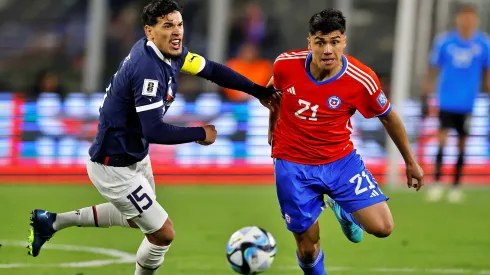 Pizarro debutó con la Roja adulta ante Paraguay, 
