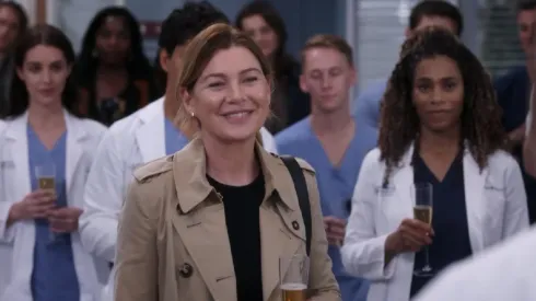 Ellen Pompeo confirma su regreso a la serie.
