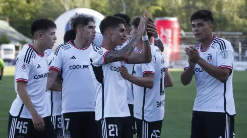 Colo Colo vence a Curicó pero no alcanza el Chile 2