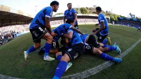 Huachipato festeja el tercer título de su historia.
