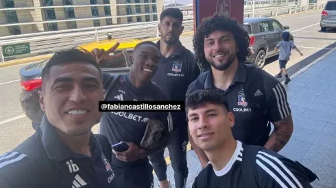 Cinco jugadores de Colo Colo se quedaron abajo del avión a Iquique.
