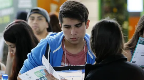 ¿Cuáles son las carreras mejor pagadas en Chile en cada universidad?
