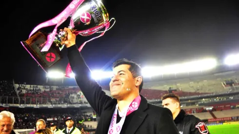 Almirón solo pudo ser campeón con Lanús en su carrera como DT.

