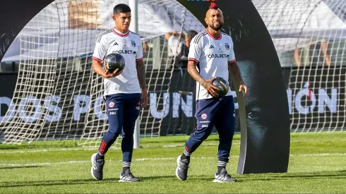 Esteban Pavez y Aruro Vidal dijeron presente en la despedida de Esteban Paredes.
